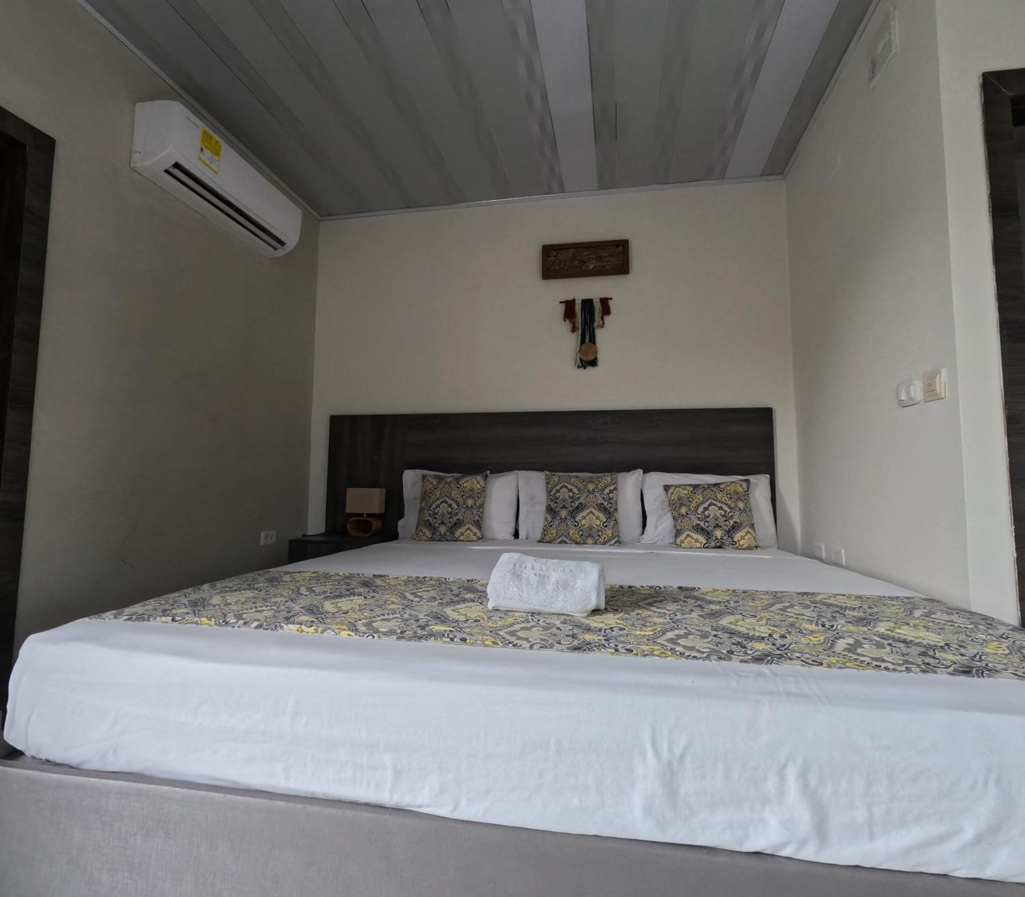 Cienaguas Hotel Ciénaga エクステリア 写真